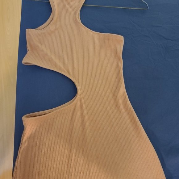 XXS Dress - Picture 2 of 7